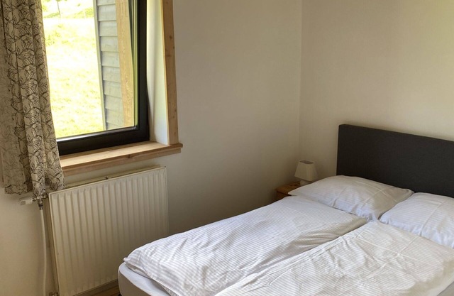 Beautiful apartment for 8 guests with WIFI, balcony and parking