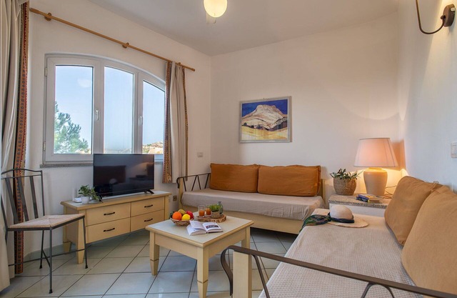 Beautiful apartment for 4 guests with WIFI, pool, A/C, TV, terrace and pets allowed