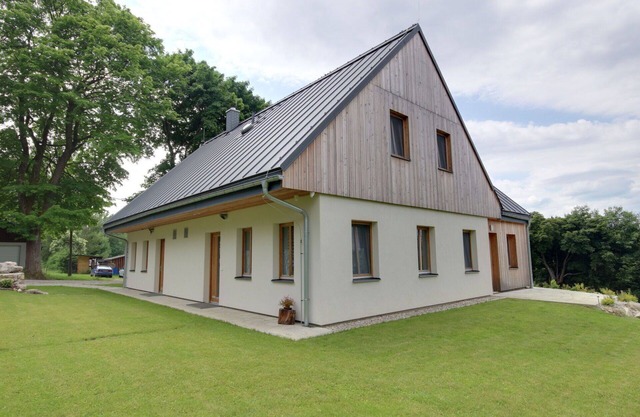 Beautiful apartment for 4 guests with WIFI, TV and terrace