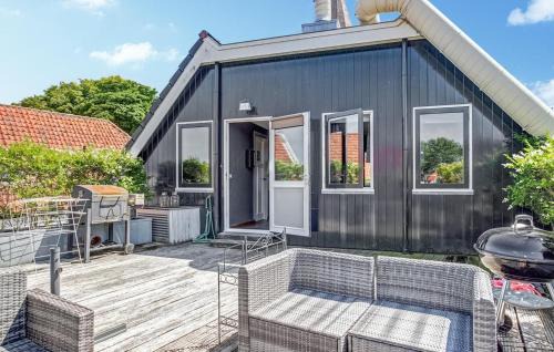 Beautiful Apartment In Hippolythushoef