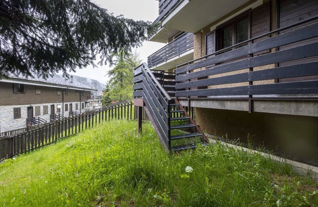 Beautiful apartment for 5 people with WIFI, TV, terrace, pets allowed and parking