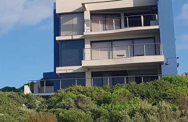 Beautiful apartment for 4 guests with pool, WIFI, TV, terrace and parking