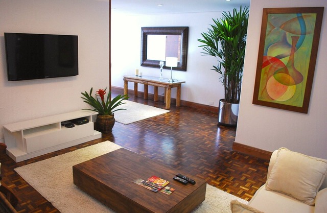 Beautiful apartment in the best neighborhood of the city (BATEL)