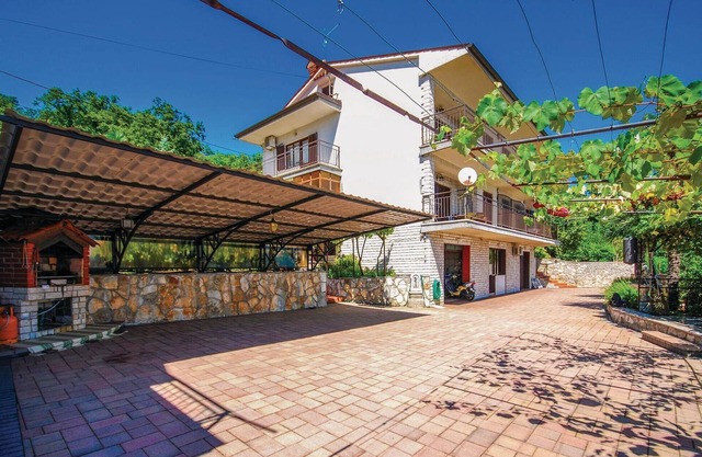 Beautiful apartment in Lovran with WiFi