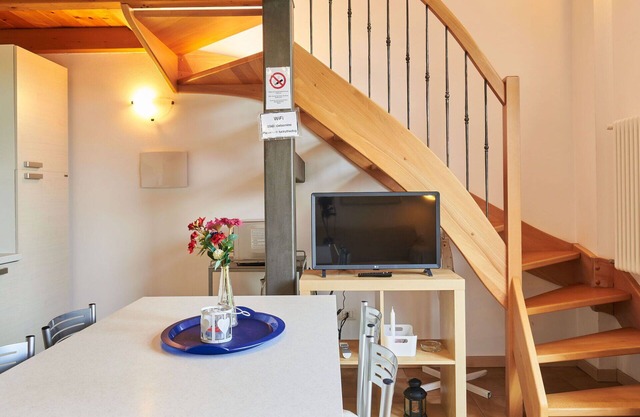 Beautiful apartment in villa for 4 people with A/C, WIFI, TV, patio and pets allowed