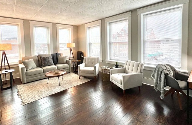 Beautiful Apartment Living
