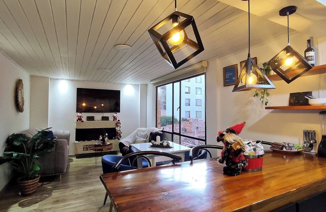 Beautiful apartment with fireplace close to the historic center of Tunja.