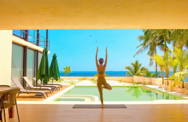 BEAUTIFUL BEACH FRONT VILLA, GATED STREET, CHECK OUR REVIEWS ON OTHER PLATFORMS,