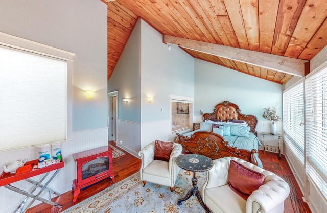 Beautiful Briny Retreat