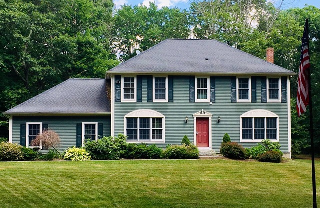 Beautiful Colonial Home in a Peaceful Setting Bordering Natchaug State Forest
