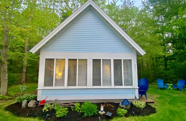 Beautiful cottage in Summer Village!