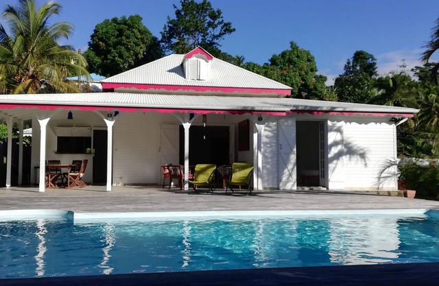 Beautiful Creole villa in Petit-Bourg, in the center of Guadeloupe.