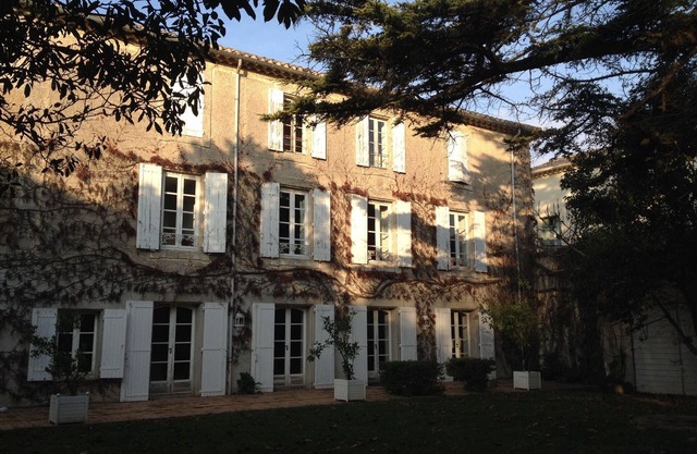 Beautiful town house for your mini bteak