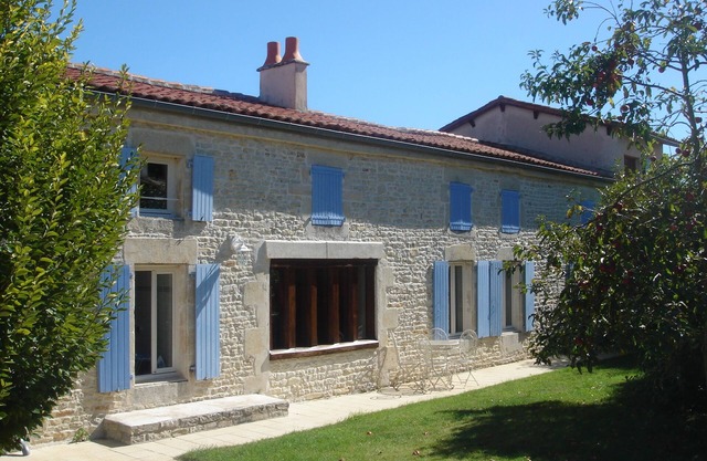 Beautiful renovated farmhouse with private heated pool.