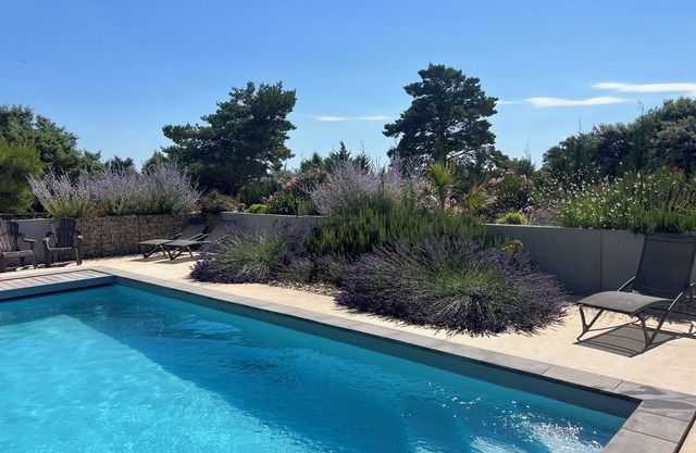 Beautiful guesthouse in the heart of the Drôme Provençale
