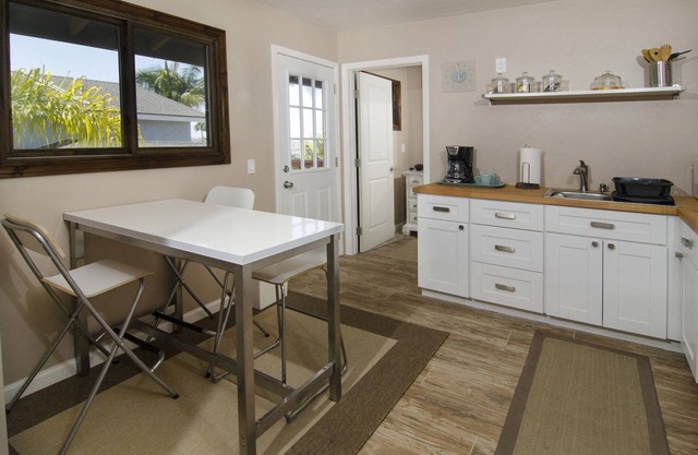 Beautiful Guest House Studio near World Class Golf Resorts