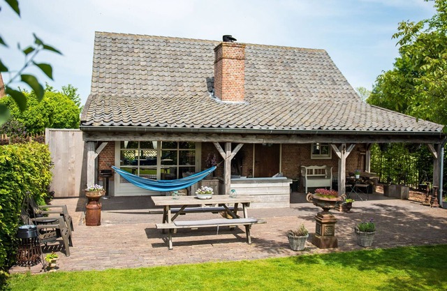 Beautiful Holiday Home In Lage Mierde near Forest