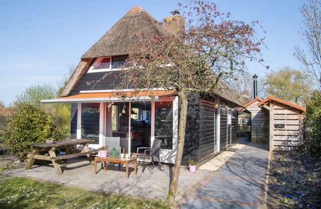 Beautiful Holiday Home with sauna & boat, boat can be booked from Apr until Oct