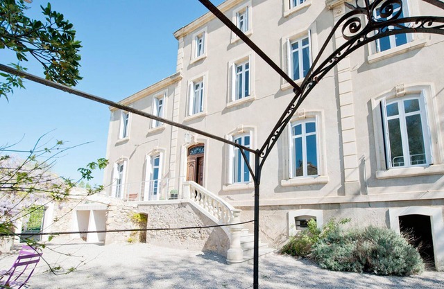 Beautiful home in Canet