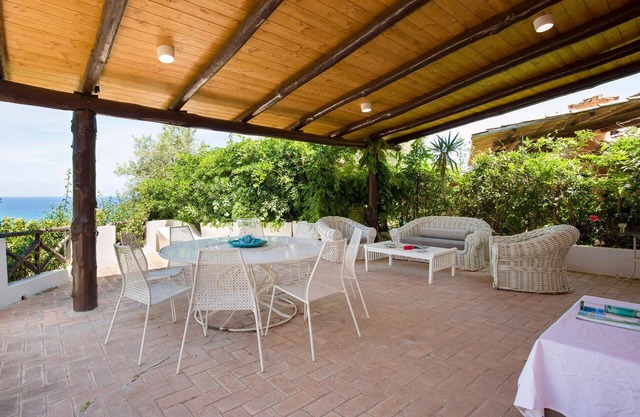 Beautiful home in Parghelia -VV-