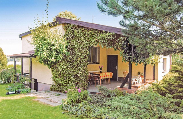 Beautiful home in Moscienica