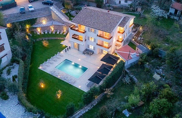 Beautiful home in Pobri