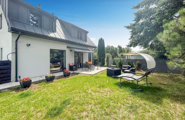Beautiful home in Stare Sady with WiFi
