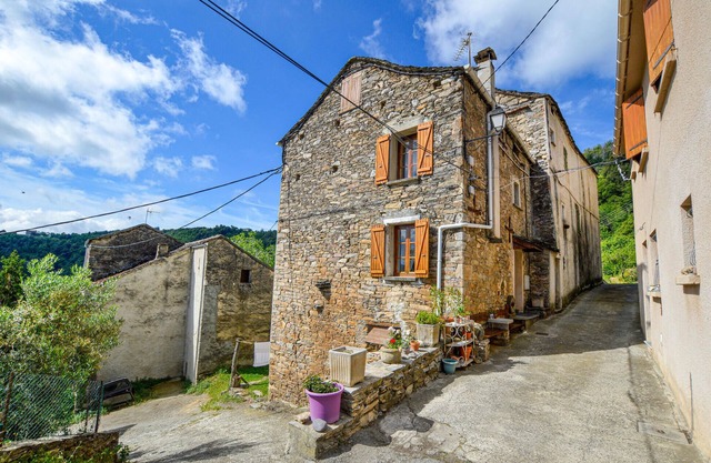 Beautiful home in Zalana