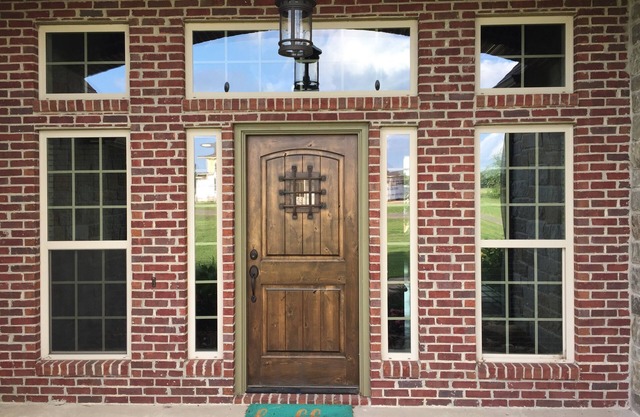 Beautiful Home on 3 acres Minutes from A&M
