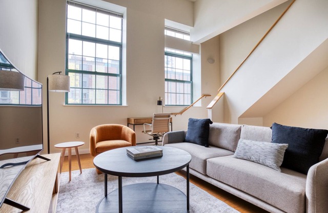 Beautiful Kendall Square 2BR nr Restaurants & MIT, by Blueground