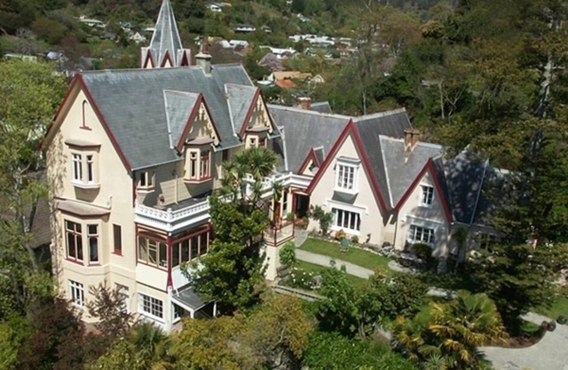 Beautiful Large Suite, Central Nelson self contained for 2 Seaviews - Deck