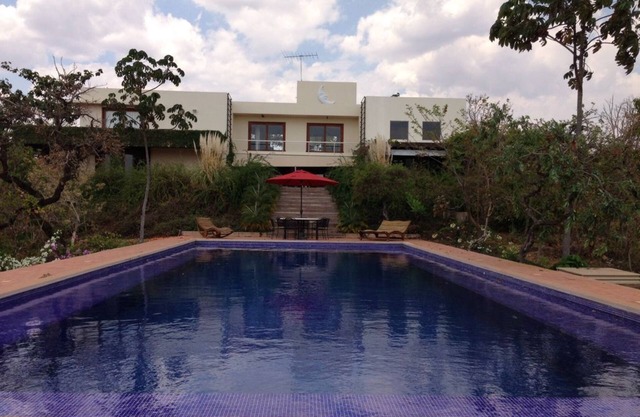 BEAUTIFUL MANSION IN SOUTH LAKE -ALTIPLANO LESTE FOR UP TO 12 PEOPLE