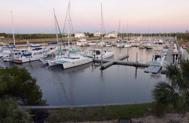 Beautiful Marina waterside property at Little Harbor Beach Resort, Tampa bay, Fl