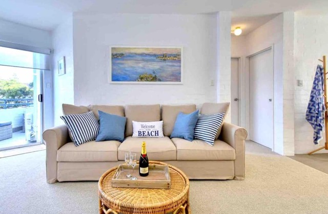 Beautiful, modern apartment seconds from beach