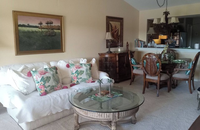 BEAUTIFUL NAPLES GETAWAY - PEACEFUL & QUIET