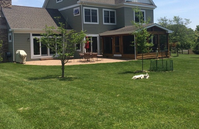 Beautiful nature retreat directly bordering Fair Hill front & back!