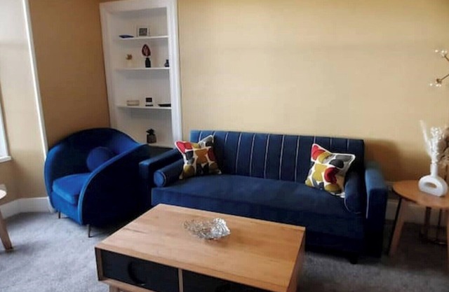 Beautiful newly renovated flat in the outskirts of the city centre