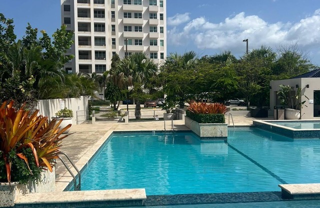 Beautiful Oceanfront 2 bedroom, 2 bath condo Aguada, PR
