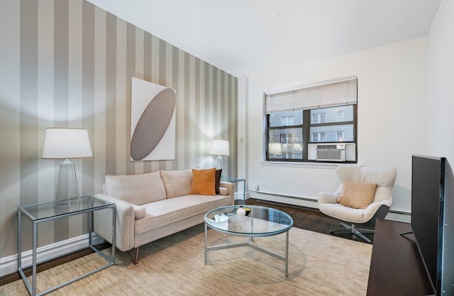 Beautiful One Bedeoom in Heart of Upper West Side