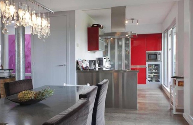 Beautiful penthouse double floor with roofterras in the PIJP area
