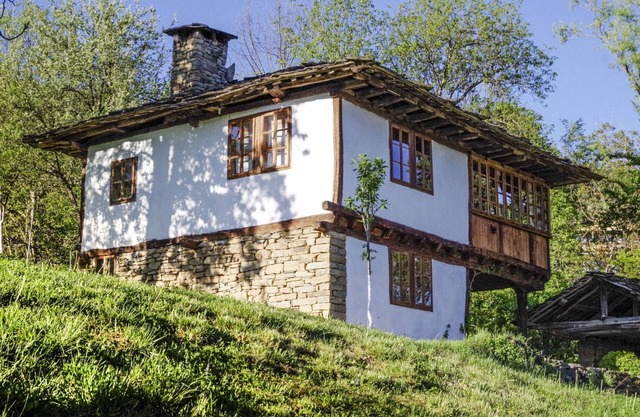 Beautiful private villa for 5 people with WIFI, pets allowed and panoramic view