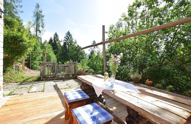 Beautiful private villa for 5 people with WIFI, patio, pets allowed and panoramic view