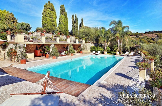 Beautiful property surrounded by greenery with a 15x7 m swimming pool