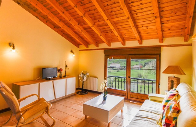 Beautiful refurbished flat in Liencres