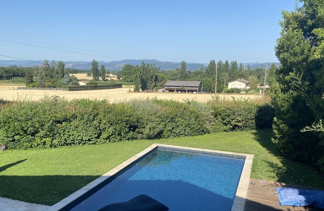 Beautiful restored stone house 15 minutes south of Valence