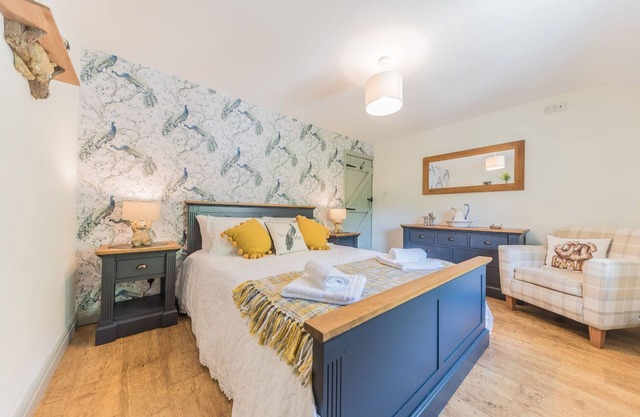 Beautiful Romantic dog friendly cottage in amazing location with Spa access