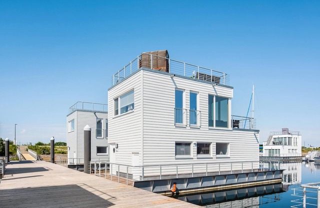Beautiful ship in Olpenitz with sauna