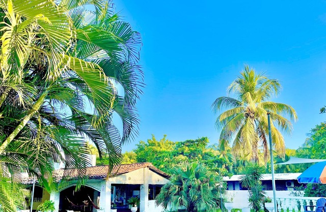 Beautiful & spacious Rancho -- 2 min Walk to Beach Front