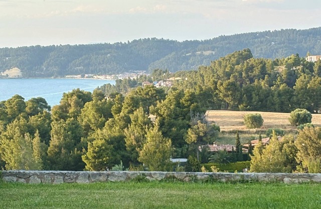 Beautiful summer villa with breathtaking view - 4 min from the beach