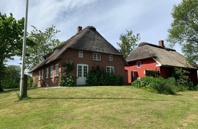 Beautiful thatched cottage on the German-Danish border near Sylt